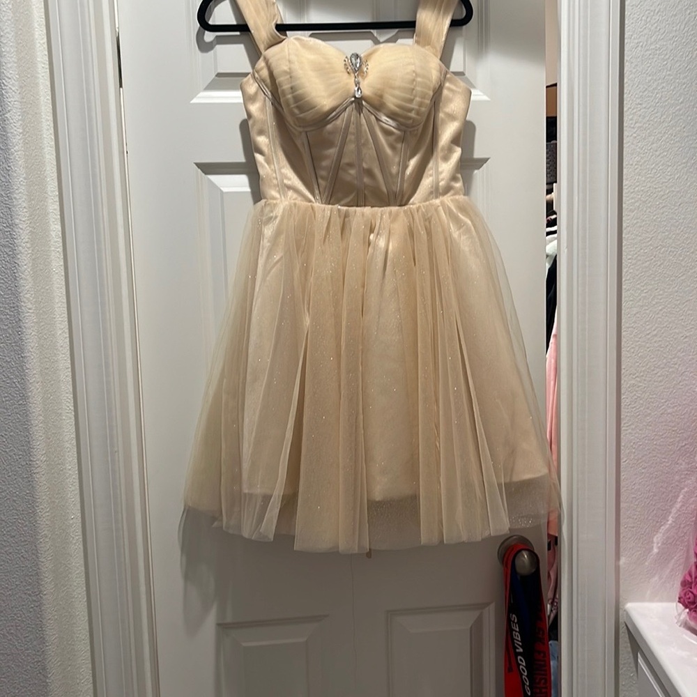 Gold Babydoll Prom Dress with Sweetheart Neckline
